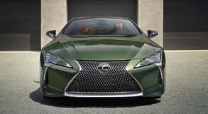 ÚJABB LIMITÁLT SZÉRIÁS VÁLTOZAT ÉRKEZIK A LEXUS LC-BŐL